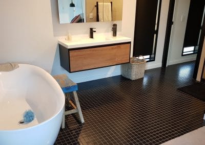 Bathroom mosaic tiling