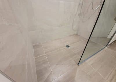Shower base tiling